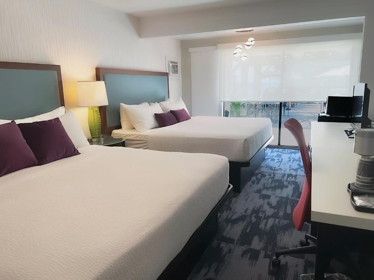 The Oceanside, A Coast Hotel Сешелт Экстерьер фото