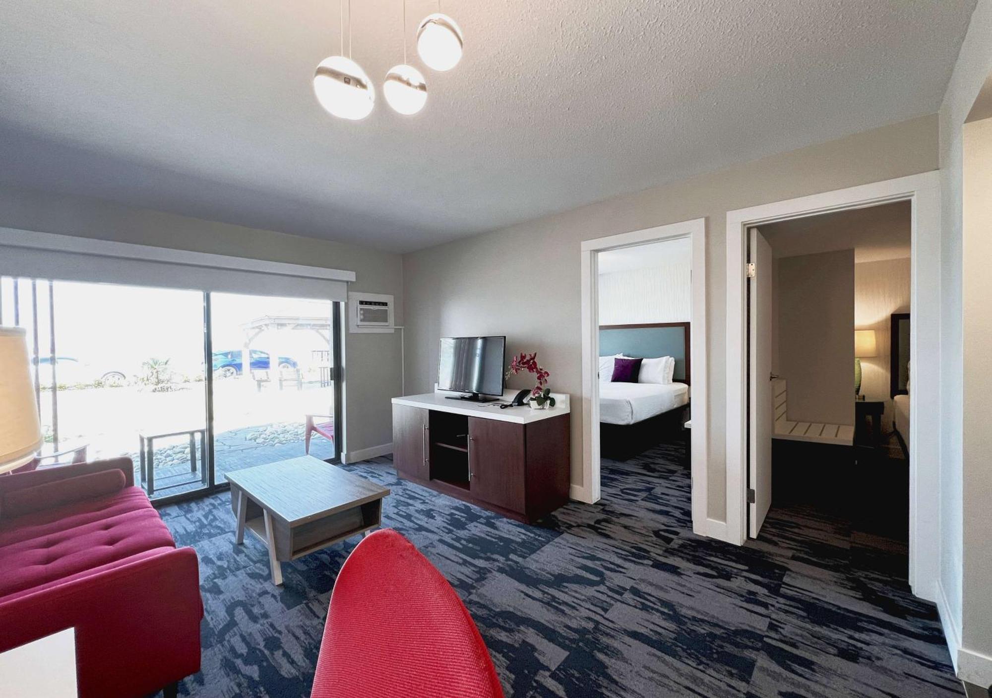 The Oceanside, A Coast Hotel Сешелт Экстерьер фото